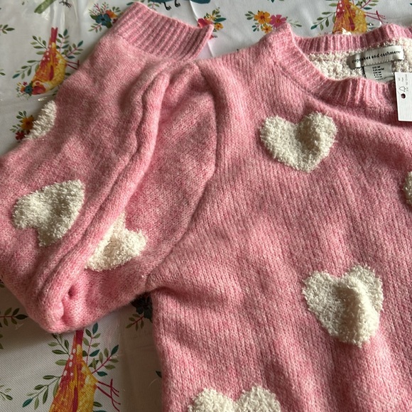 Cupcakes and Cashmere Crew Sweater Medium NWT Women’s Pink & White So Soft 🩷🤍🩷 - Picture 6 of 13